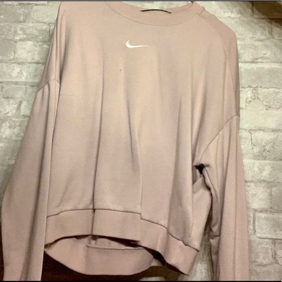 Baby pink Nike running crew neck - Picture 4 of 6